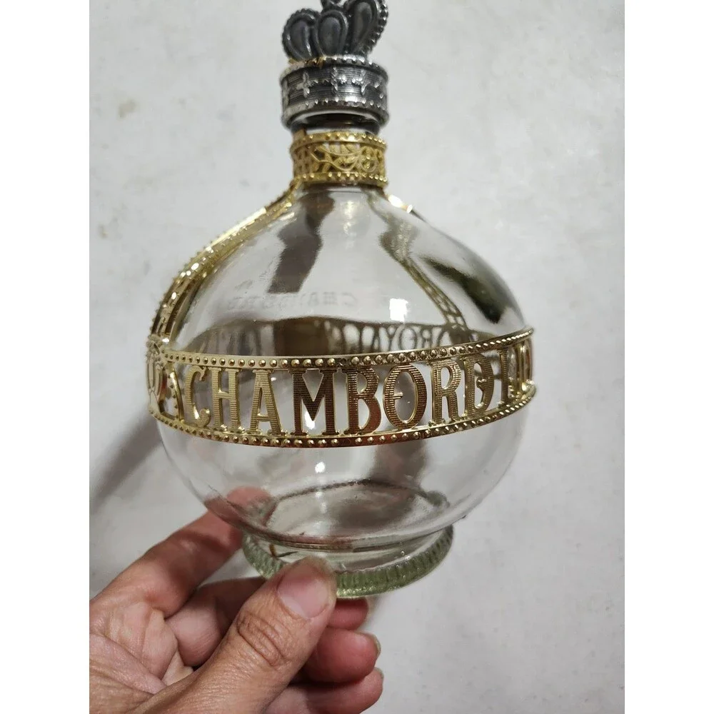 Vintage Chambord Liqueur Bottle Royale Deluxe Bottle Crown Top 750ml Glass (813)